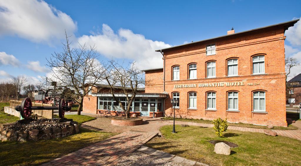 Eisenbahnromantik Hotel Meyenburg  Eksteriør billede
